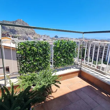 Appartamento House & Free Parking By Perry-holiday *