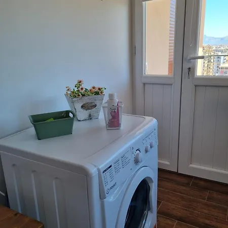 Apartament House & Free Parking By Perry-holiday Palermo