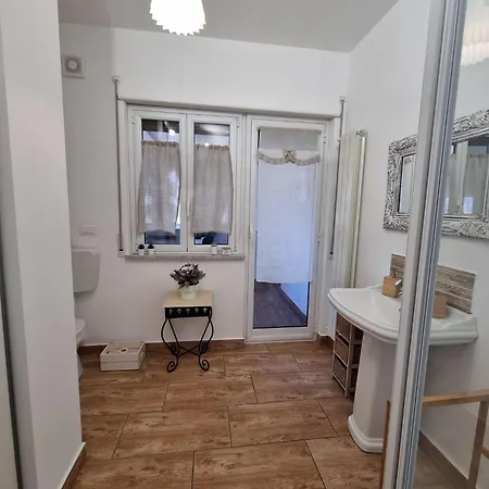 House & Free Parking By Perry-holiday Appartamento Palermo