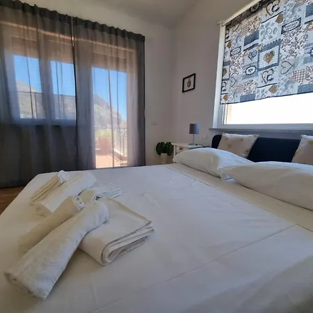 Apartment House & Free Parking By Perry-holiday Palermo