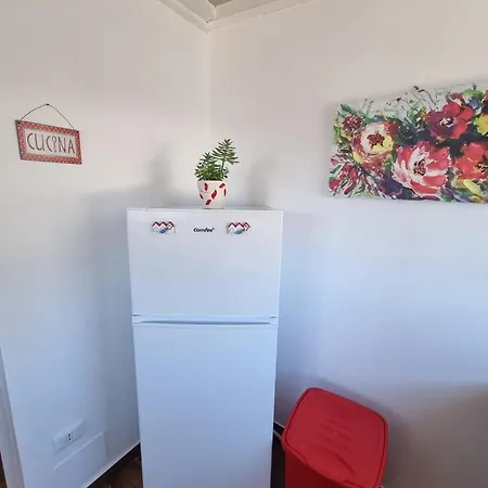 House & Free Parking By Perry-holiday Palermo