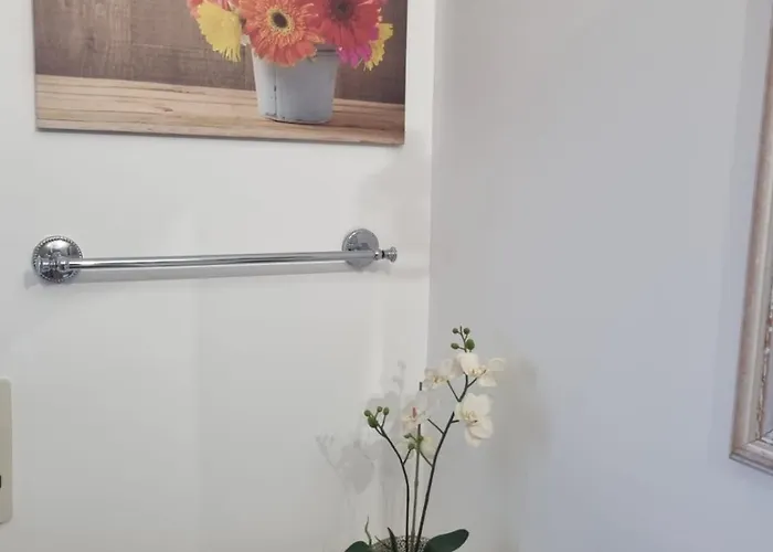 House & Free Parking By Perry-holiday Moderno, Panoramico E Comodo Fino A 6 Ospiti 公寓 *